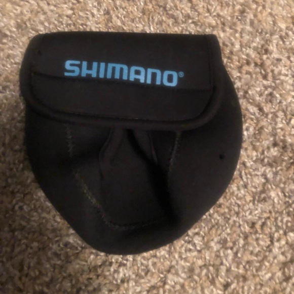 Shimano Neoprene Spinning Reel Cover - Picture 1 of 3